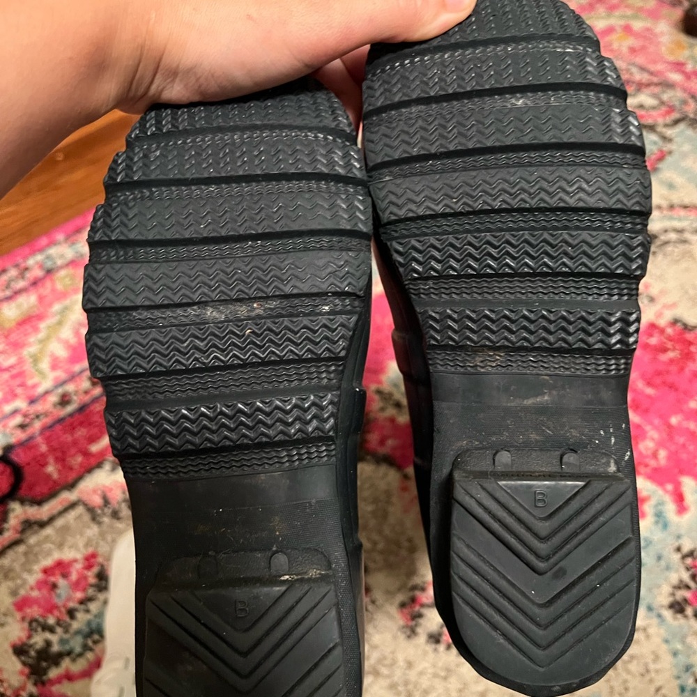 Hunter navy rain boots - Picture 8 of 8
